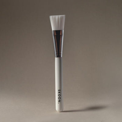 SKOON. No Mess Brush - The Beautiful Online Store